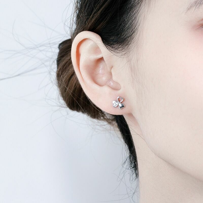 Sparkling Crystal Clover Stud Earrings in 925 Sterling Silver - Perfect Gift for Women and Girls